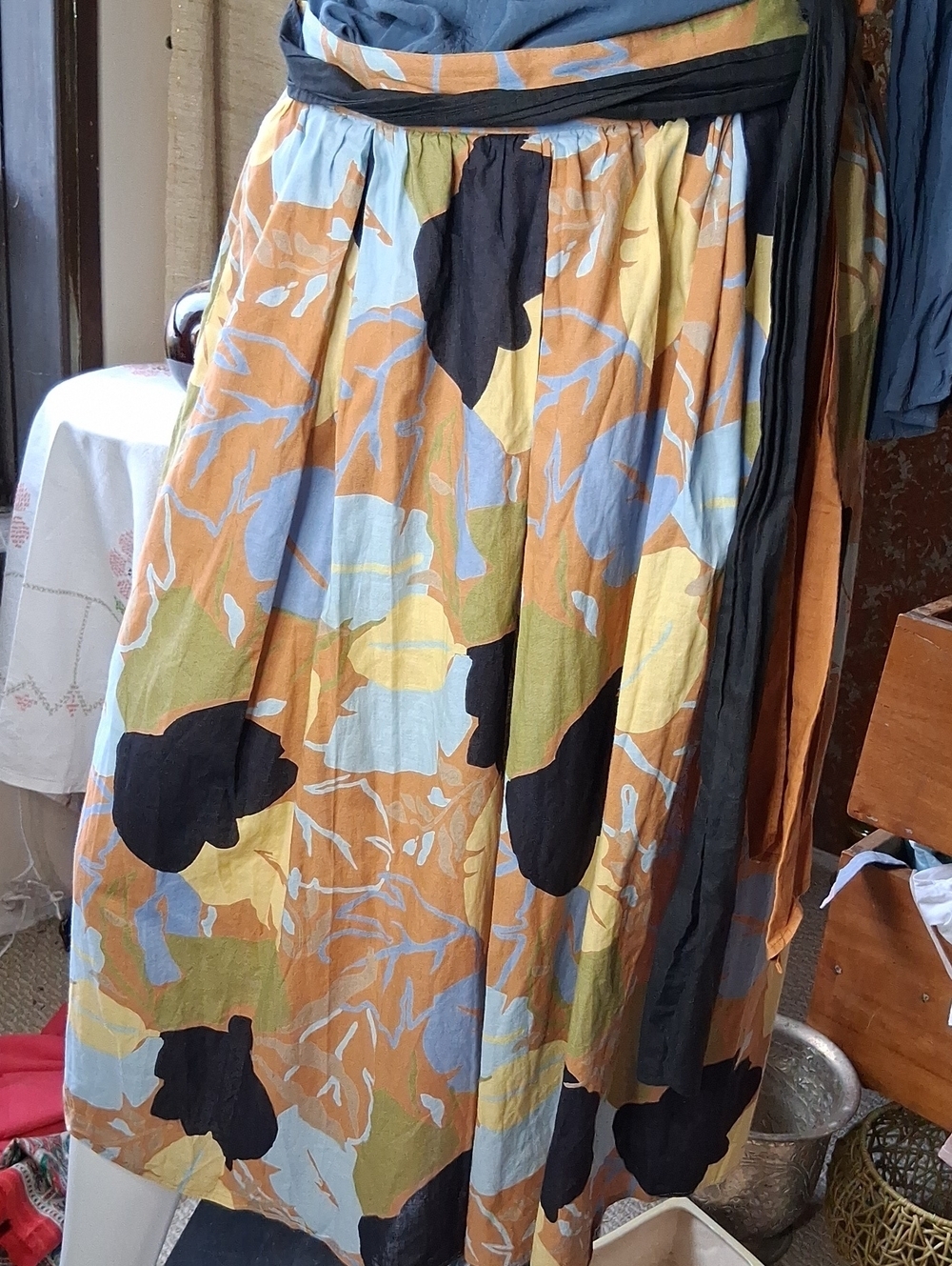 Mondi Floral-Print Midi Skirt W Sash